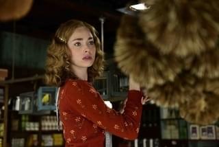 敵意から恋へと変わる瞬間!「キーパー ある兵士の奇跡」本編映像