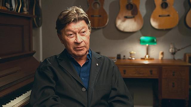 バンドの歴史を語るロビー・ロバートソン