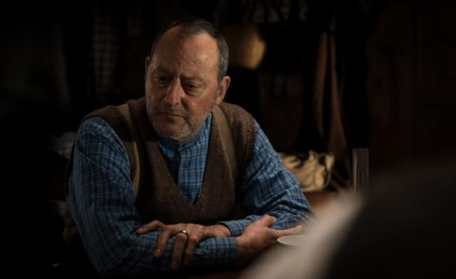 主人公を深い愛情で見守る祖父を演じた