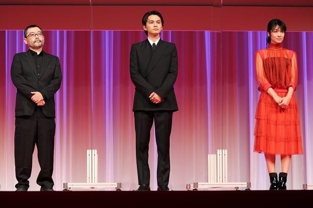 オープニング作品に選出された「アンダードッグ」キャストと監督