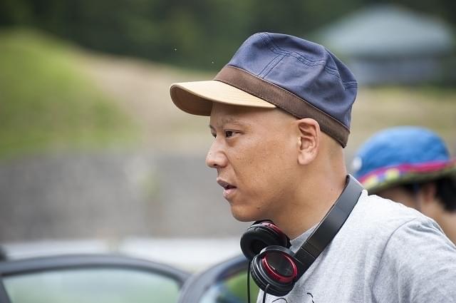 真利子哲也監督