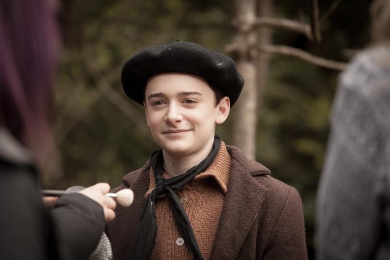 ノア・シュナップが人助けに奔走 「アーニャは、きっと来る」熱演収めた本編映像