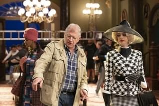 アン・ハサウェイのワイヤーアクションも！「魔女がいっぱい」撮影の模様を収めた特別映像