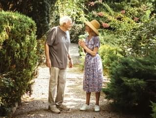 消えた記憶は思い出でよみがえる? 「43年後のアイ・ラヴ・ユー」感動の本編映像