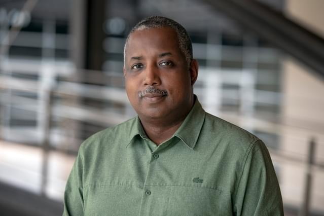 共同監督で脚本を手掛けたケンプ・パワーズ