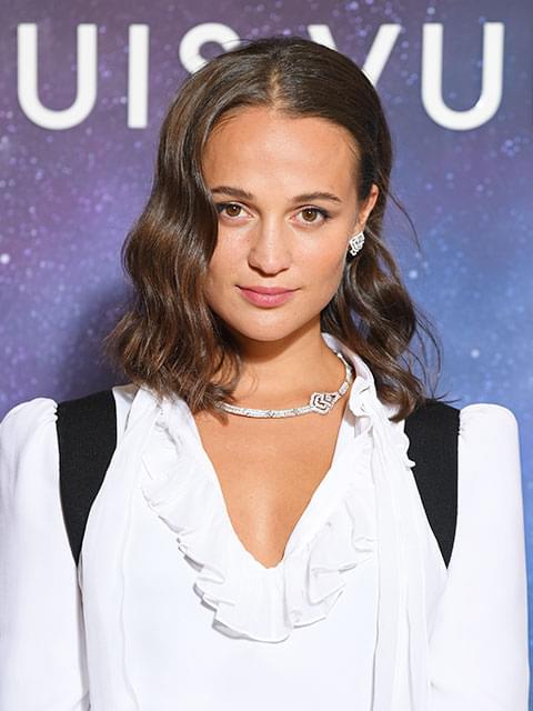 アリシア・ビカンダー、ドラマ版「イルマ・ヴェップ」に主演