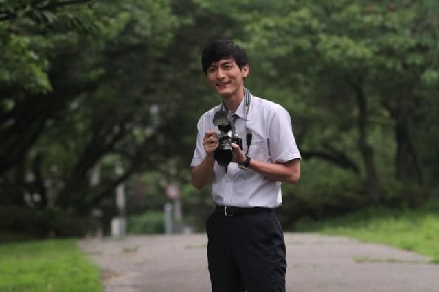 主演の深川麻衣に寄り添い熱演を披露