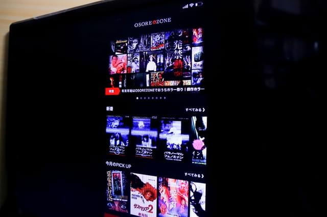 OSOREZONEをテレビにミラーリング中