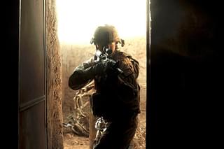 【「キル・チーム」評論】A24が全米配給権を獲得した「実話」 逃げ場のない戦場で行われた“チームでの殺人”