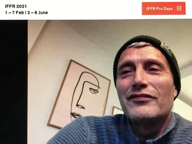 オンラインでトークに参加