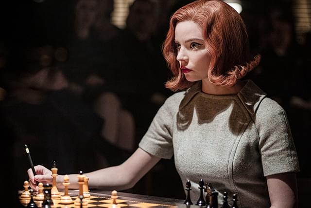 Netflix人気ドラマ「クイーンズ・ギャンビット」がミュージカル劇に