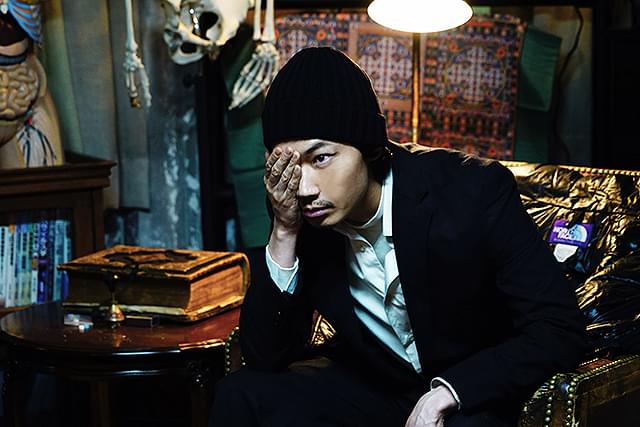 【「ホムンクルス」評論】進化する綾野剛の左目を通して異様な世界が視覚化される映画的なサイコミステリー