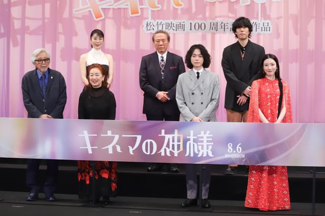 悲しい事態を乗り越えて完成