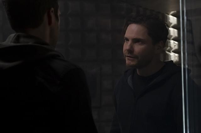 第3話「パワー・ブローカー」