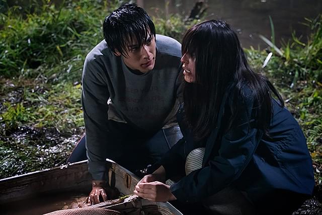 中川大志＆石井杏奈、ずぶ濡れで熱演 「砕け散るところを見せてあげる」メイキング映像