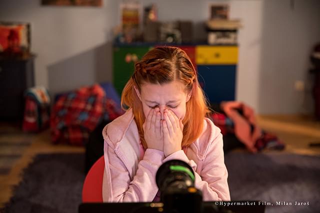 【「SNS 少女たちの10日間」評論】まるで変態博覧会。それを「どうやって撮ったか？」がミソ