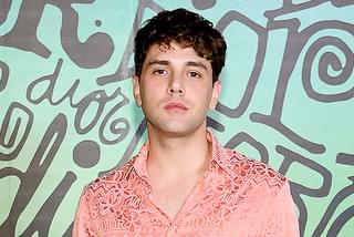 グザビエ・ドラン、プラダのショートフィルムをインスタでお披露目 トランスジェンダー俳優ハンター・シェイファーが出演