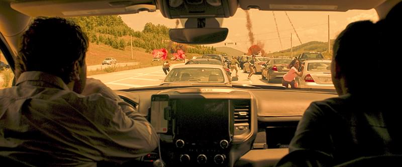 ハイウェイに隕石群が降り注ぐ 「2012」「ヒューゴ」スタジオが手掛けたVFX映像