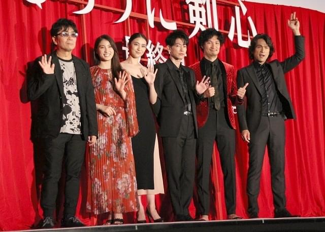 佐藤健、「るろ剣」キャスト“最後”の結集に感慨 武井咲の質問に驚きも