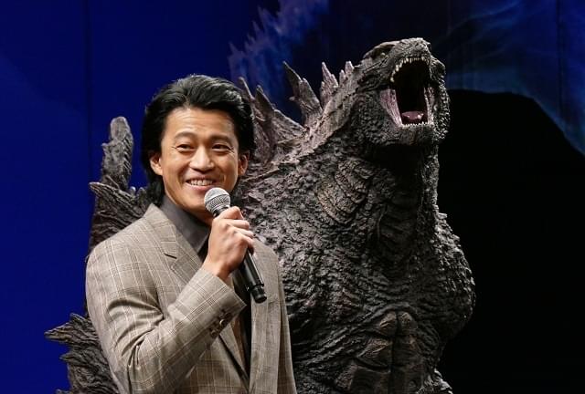 小栗旬、米映画「ゴジラvsコング」出演で実感した“日本映画との大きな違い”