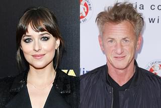 「ノット・オーケー」クリエイターの新作映画にダコタ・ジョンソン＆ショーン・ペンが主演