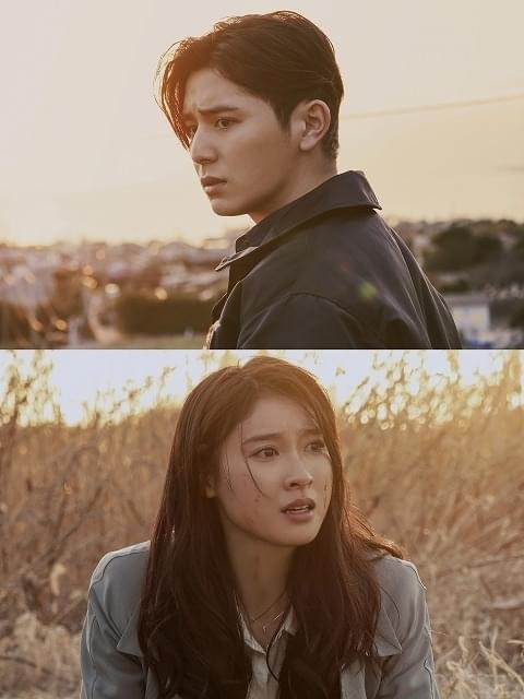 主人公・帯刀アラタ（上：山田涼介）、ヒロイン・雨音ユキノ（下：土屋太鳳）