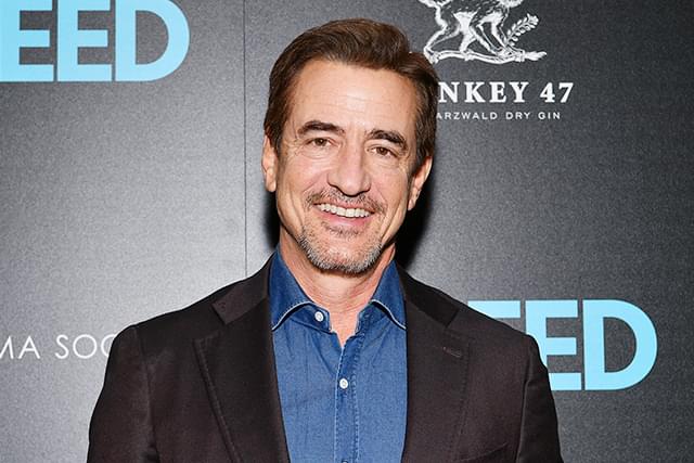 父親が娘の同級生と交際…ダーモット・マローニーが父娘を描くクリスマスコメディに主演