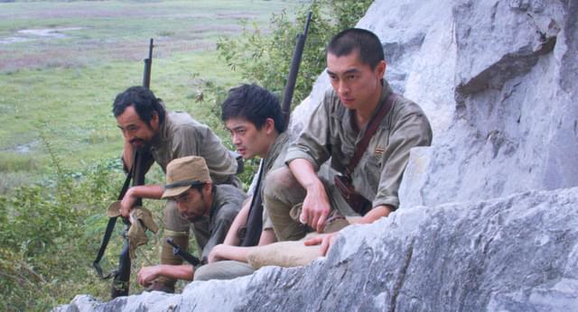 青年期の小野田と戦友