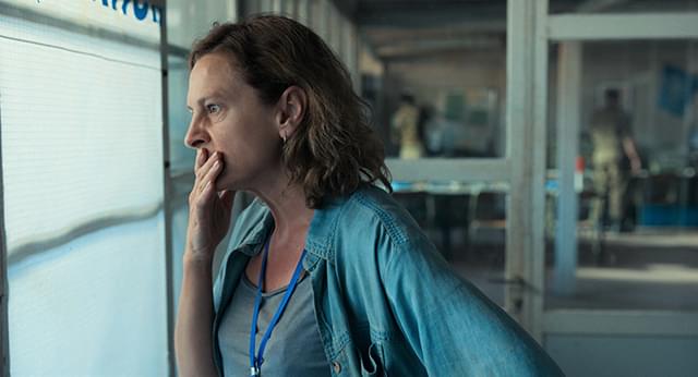 「アイダよ、何処へ?」