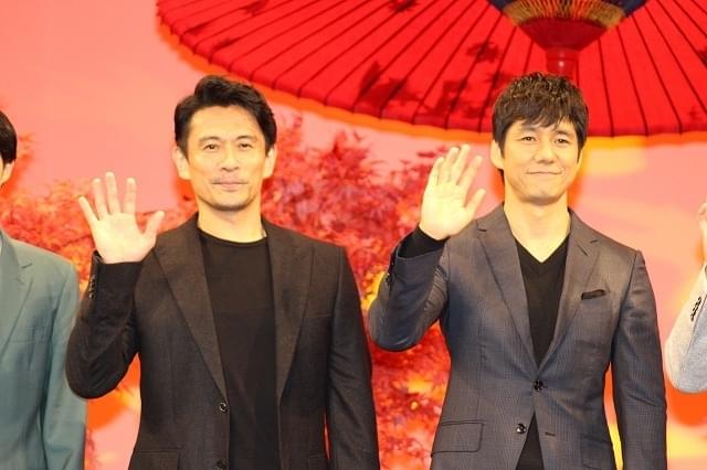 内野聖陽、西島秀俊とのラブラブ自撮りシーンに大はしゃぎ!? 「素敵な西島さんをたくさん撮りました」