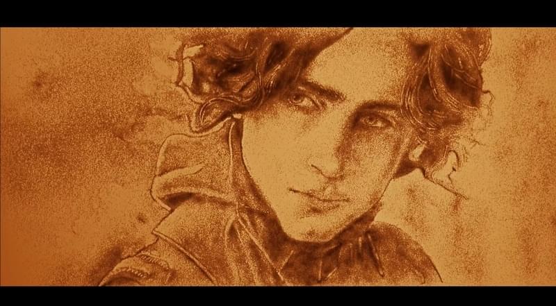 ティモシー・シャラメが砂の世界に 「DUNE デューン」サンドアートスペシャル映像公開