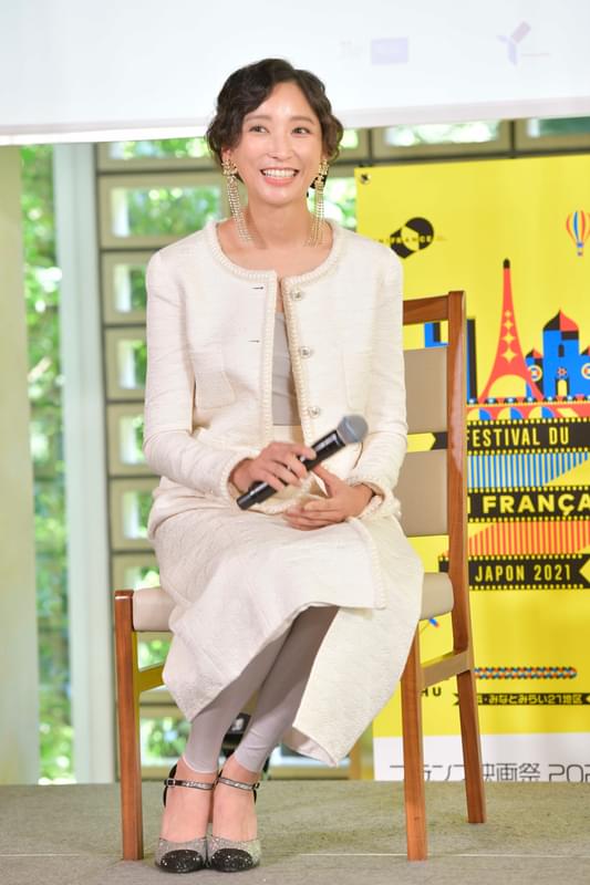 凛とした美しさ!フェスティバル・ミューズを務める杏