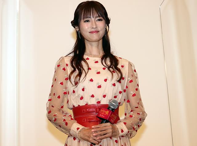 「劇場版 ルパンの娘」公開を喜ぶ深田恭子