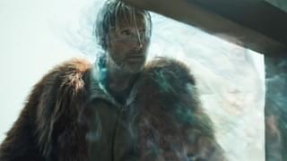 マッツ・ミケルセンの色気ダダ洩れ 「カオス・ウォーキング」低音ボイスで解説する本編映像