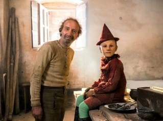 悪童とは正反対！ 真面目でキュートなピノッキオ役＆ロベルト・ベニーニのオフショット