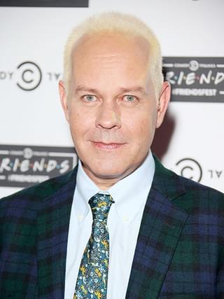 「フレンズ」のガンター役、ジェームズ・マイケル・タイラーさん死去 享年59