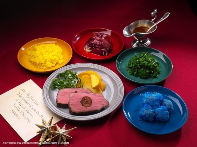 ホグワーツ魔法魔術学校をイメージしたローストビーフ