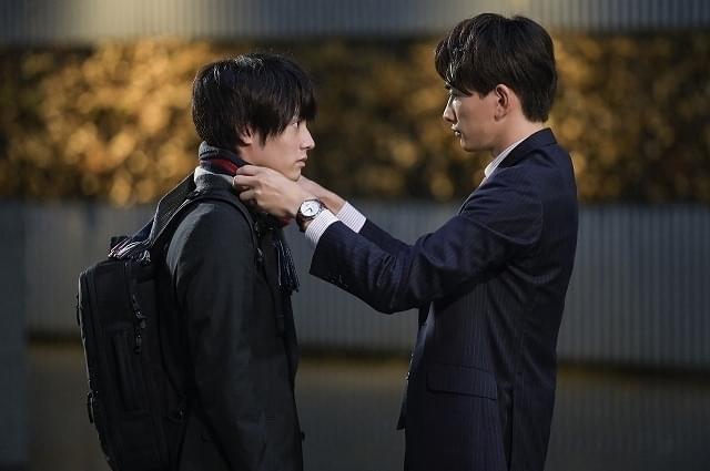 ドラマ「30歳まで童貞だと魔法使いになれるらしい」の一場面