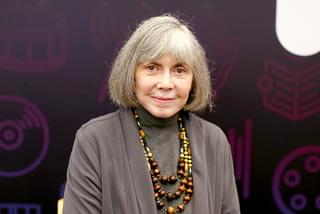 トム・クルーズ＆ブラッド・ピット出演「インタビュー・ウィズ・ヴァンパイア」原作者アン・ライスさん死去