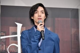 佐藤二朗「『ついにこの時が来た！』と思った」 2021年に最も衝撃を受けた出来事を明かす