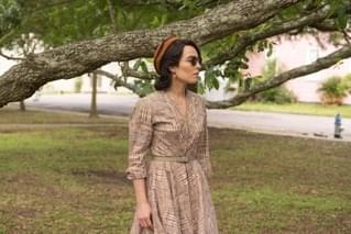 ノオミ・ラパスの誕生日記念 密室サスペンス「マヤの秘密」新場面写真公開