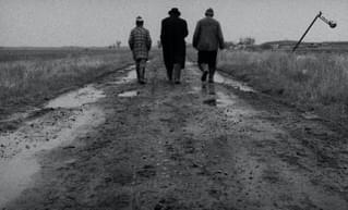 タル・ベーラ初期3作特集に合わせ、「サタンタンゴ」「ニーチェの馬」の上映が決定