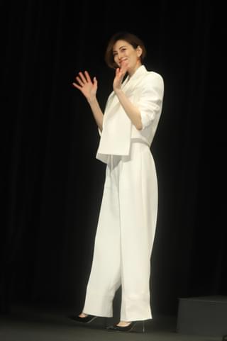 米倉涼子、「新聞記者」で初タッグ藤井監督の粘り強さに「つらいときも」