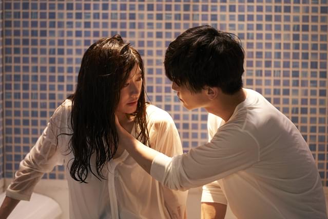 「金魚妻」場面写真