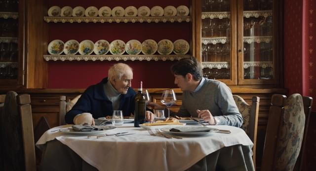 トリュフハンターの生活に約3年間密着