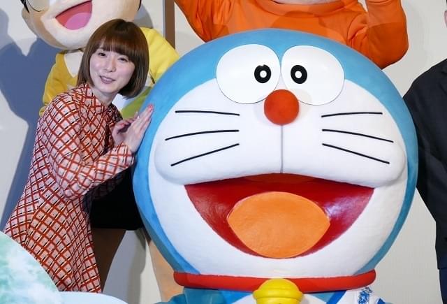 松岡茉優、幼少期のあだ名はジャイアン？「歌が上手じゃないのに、大きな声で」