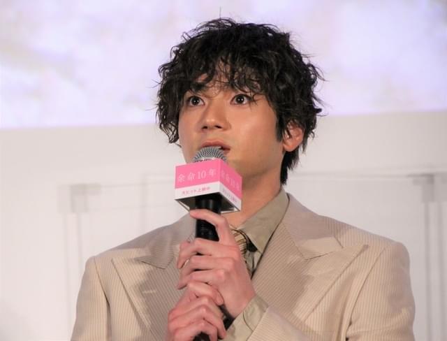 小松菜奈、「余命10年」原作者・小坂流加さんの家族からの手紙に涙「家宝にします」