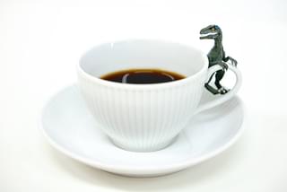 「ジュラシック・ワールド」最新作 前売特典はブルー（ヴェロキラプトル）のミニフィギュア！ ティザーポスターも披露