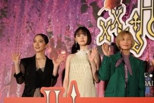 松村北斗、神木隆之介の“ホリックぶり”にクレーム!? 吉岡里帆はセクシー所作指導の先生に感謝