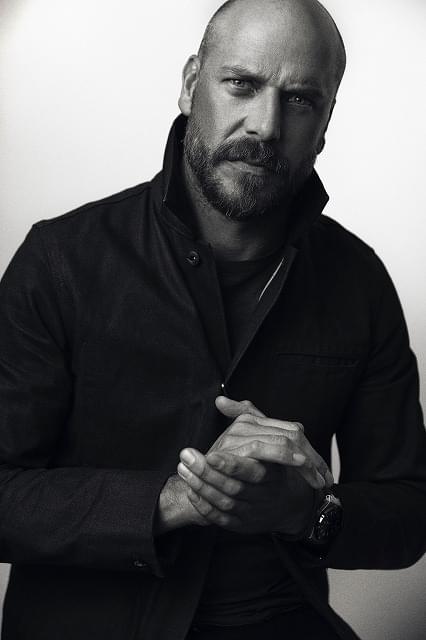 パトリック・ヒューズ監督